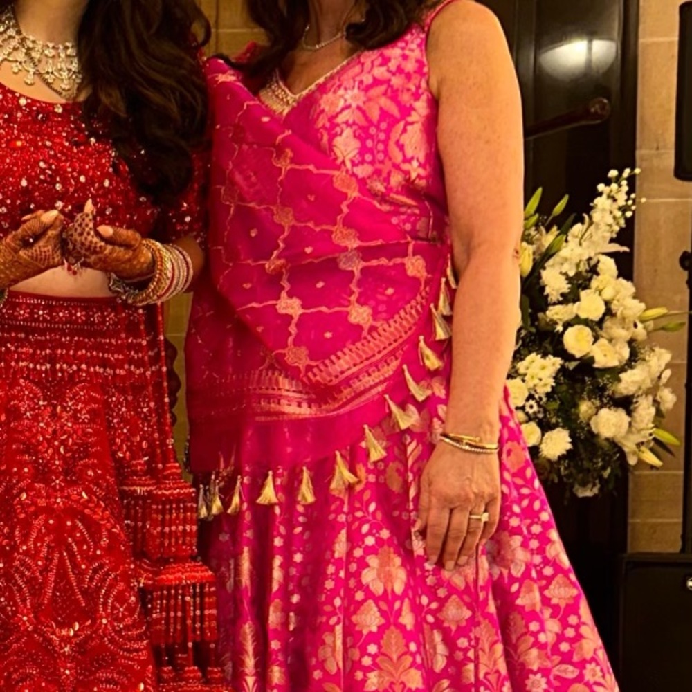 Anita Dongre Anugraha Lehenga Set - Picture 4 of 4
